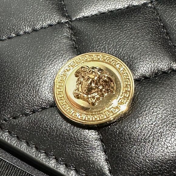 Versace Medusa Card Case Holder Wallet Black Quilted Leather Top Zip NIB - Picture 7 of 10